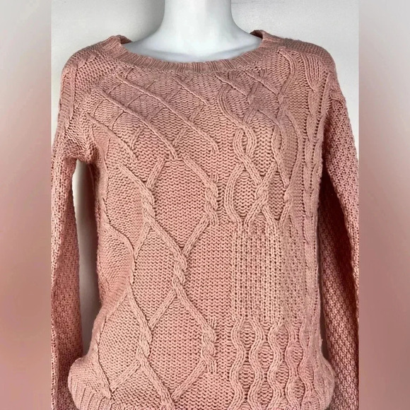 Mossimo Women's Pink Cable Knit Pullover Sweater - Picture 2 of 3